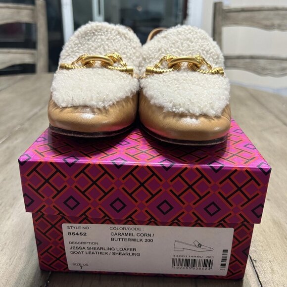Size 7 Tory Burch Jessa Shearling Tan Leather Loafers & box - Picture 6 of 6